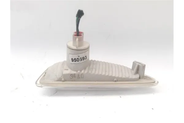 Recambio de cierre electromagnetico trasero derecho para dacia sandero i 1.4 referencia OEM IAM 8200735246  