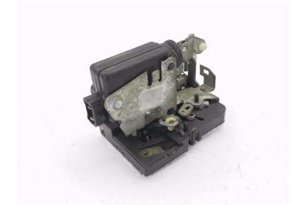 Recambio de cierre electromagnetico trasero izquierdo para dacia sandero i 1.4 referencia OEM IAM 8200735248  