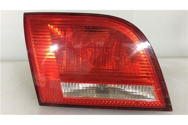 Recambio de piloto interior izquierdo para audi a3 sportback (8pa) 2.0 tdi ambiente (dpf) referencia OEM IAM 8P4945093B  