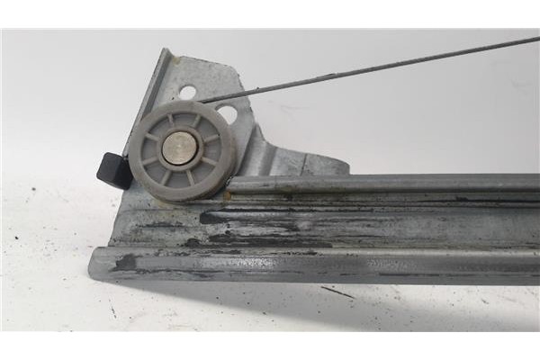 Recambio de mecanismo elevalunas delantero izquierdo para citroen xantia berlina referencia OEM IAM 400448a  
