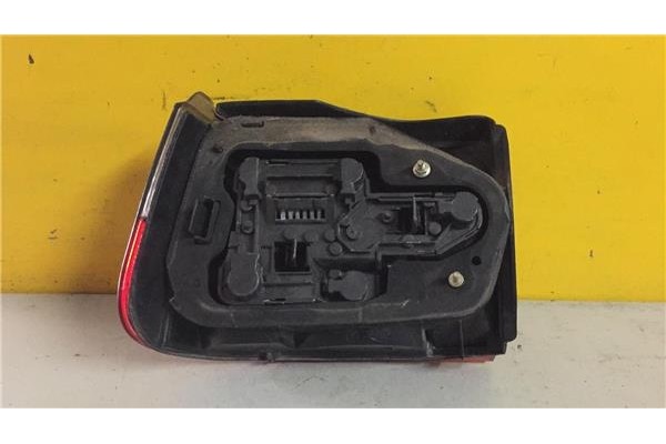 Recambio de piloto trasero derecho para seat ibiza (6k1) 1.0 básico referencia OEM IAM 962230 A2810881   Recambio de piloto trasero derecho para seat ibiza (6k1) 1.0 básico referencia OEM IAM 962230 A2810881