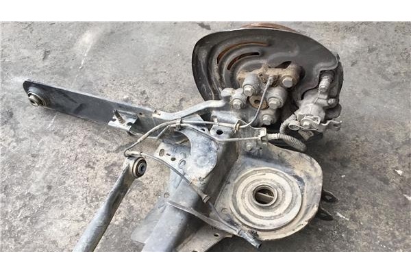 Recambio de puente trasero para renault trafic iii furgón 1.6 l1h1 2,7t referencia OEM IAM 01235891313130 11125M15 