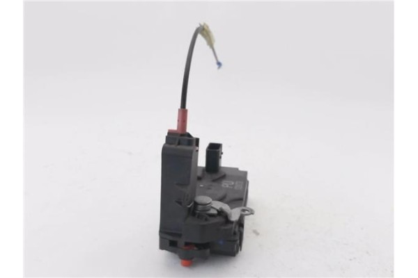 Recambio de cierre electromagnetico trasero izquierdo para opel zafira 1.9 cdti referencia OEM IAM 133231  