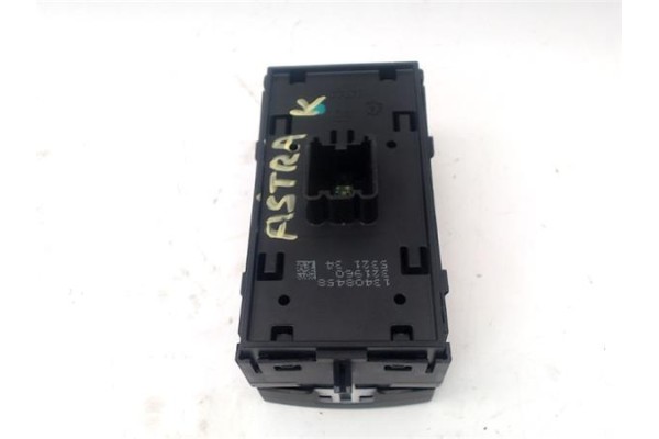 Recambio de botonera puerta delantero izquierda para opel astra k berlina 5p 1.6 dynamic referencia OEM IAM 13408458  