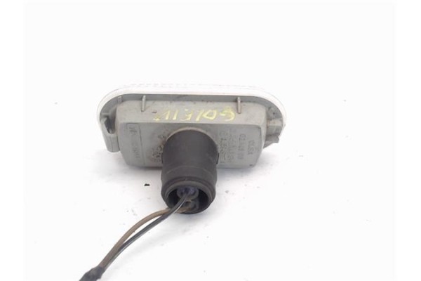 Recambio de piloto intermitente lat. delantero derecho para volkswagen golf iv berlina (1j1) 1.9 tdi referencia OEM IAM 1J594911
