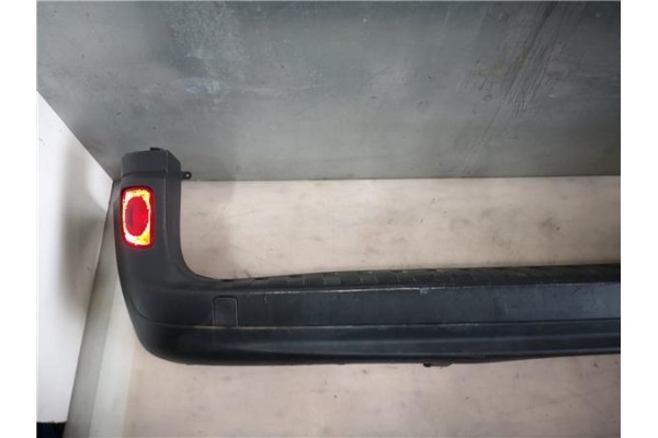 Recambio de paragolpes trasero para renault kangoo 4x4 1.9 rapid referencia OEM IAM 7701692547  