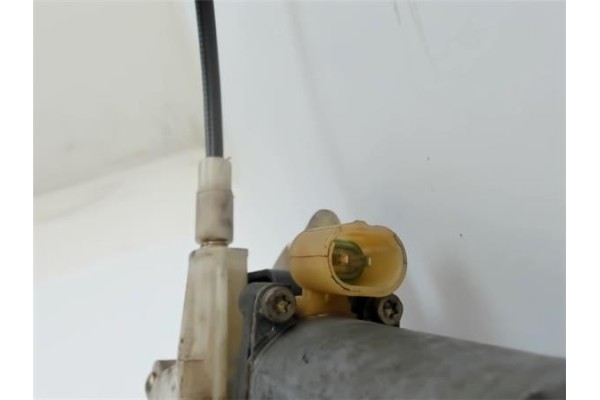 Recambio de mecanismo elevalunas delantero izquierdo para renault clio ii fase i (b/cb0) referencia OEM IAM   