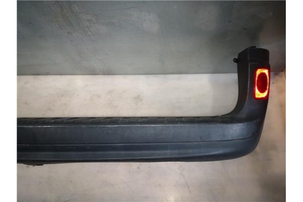 Recambio de paragolpes trasero para renault kangoo 4x4 1.9 rapid referencia OEM IAM 7701692547  