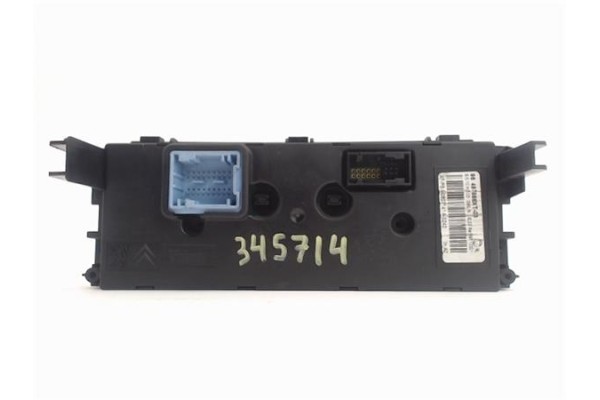 Recambio de mandos climatizador para peugeot 207 1.6 confort referencia OEM IAM 497866xt03  