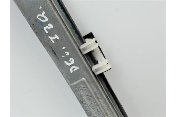 Recambio de mecanismo elevalunas delantero izquierdo para renault clio ii fase i (b/cb0) referencia OEM IAM   