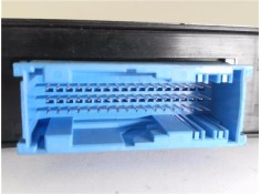 Recambio de centralita para bmw serie 1 berlina (e81/e87) 2.0 120d referencia OEM IAM 917687801 10681810 