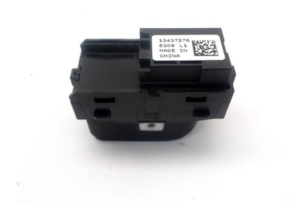 Recambio de boton cierre centralizado para opel astra k berlina 5p 1.6 dynamic referencia OEM IAM 13437276  