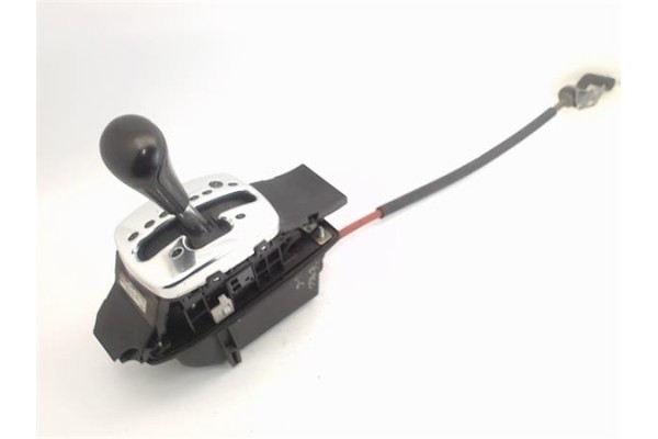 Recambio de conjunto palanca cambio velocidad para audi a6 avant (4b5) 2.8 quattro referencia OEM IAM 4B0713111AL 400460144504 