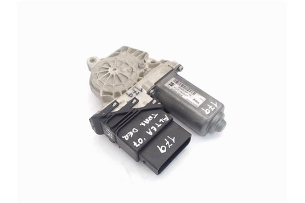 Recambio de elevalunas electrico trasero derecho para seat altea (5p1) referencia OEM IAM 1K0959704M 973622-106 