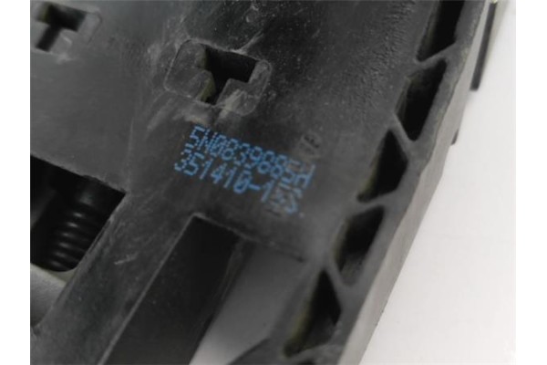 Recambio de maneta exterior delantero derecha para volkswagen polo v (6r1) 1.4 advance referencia OEM IAM 5N0837017C 5N0839885H 
