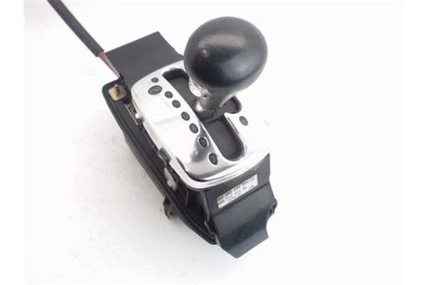 Recambio de conjunto palanca cambio velocidad para audi a6 avant (4b5) 2.8 quattro referencia OEM IAM 4B0713111AL 400460144504 
