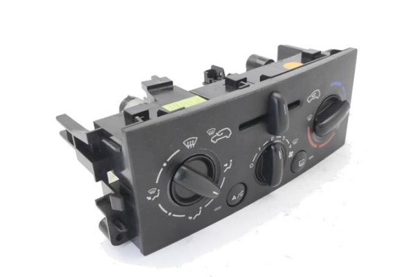 Recambio de mandos calefaccion / a.a. para peugeot 207 1.4 16v referencia OEM IAM 699100002 N132079BQ 