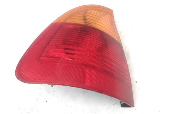 Recambio de piloto trasero izquierdo para bmw serie 3 touring (e46) 2.0 320d referencia OEM IAM 63218368757  