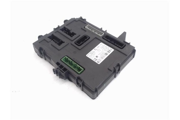 Recambio de centralita para renault grand scenic 1.2 referencia OEM IAM 284B14565R  