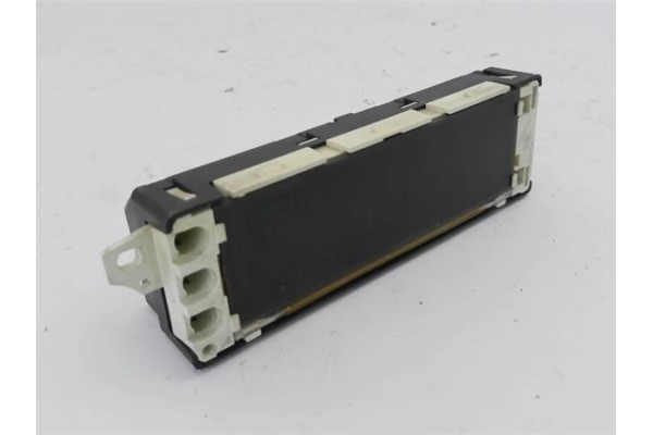Recambio de display para peugeot 207 1.4 16v referencia OEM IAM 966320558001 5555502902 