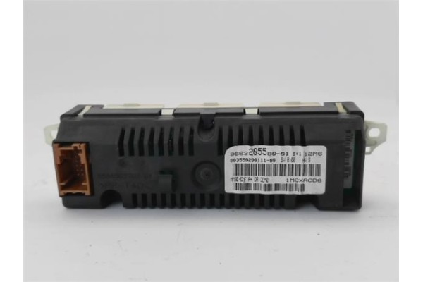 Recambio de display para peugeot 207 1.4 16v referencia OEM IAM 966320558001 5555502902 