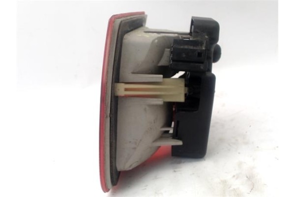 Recambio de piloto interior derecho para bmw serie 3 touring (e46) 2.0 320d referencia OEM IAM 63218368760  
