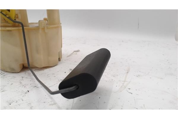 Recambio de aforador para renault clio ii fase ii (b/cb0) referencia OEM IAM 8200128477  