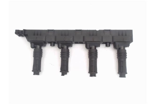 Recambio de bobina encendido para opel corsa c 1.2 referencia OEM IAM  0221503015 