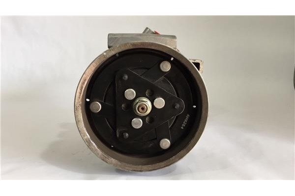Recambio de compresor aire acond. para renault clio iii 1.2 referencia OEM IAM 8200819568 SD6V121904 8200365787 , RENAULT | 8200