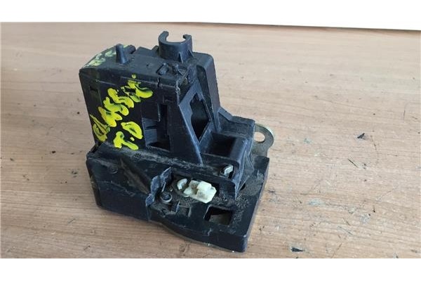 Recambio de cierre electromagnetico trasero derecho para renault megane i fase 2 classic (la..)(1997) 1.4 16v rt [1,4 ltr. - 70 
