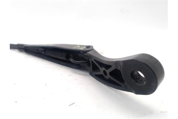 Recambio de brazo limpiaparabrisas delantero derecho para opel astra k berlina 5p 1.6 dynamic referencia OEM IAM 13418991  