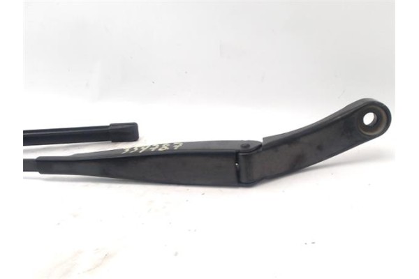 Recambio de brazo limpiaparabrisas delantero izquierdo para opel astra k berlina 5p 1.6 dynamic referencia OEM IAM 13418990  
