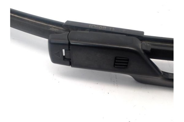 Recambio de brazo limpiaparabrisas delantero izquierdo para opel astra k berlina 5p 1.6 dynamic referencia OEM IAM 13418990  