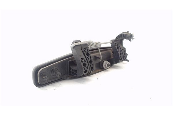 Recambio de maneta exterior delantero derecha para dacia sandero i 1.4 referencia OEM IAM 8200733838  