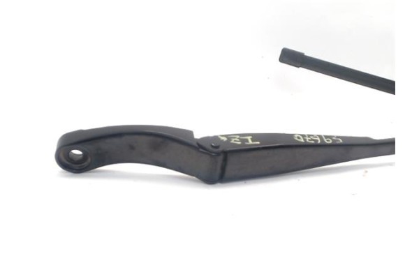 Recambio de brazo limpiaparabrisas delantero izquierdo para opel astra k berlina 5p 1.6 dynamic referencia OEM IAM 13418990  