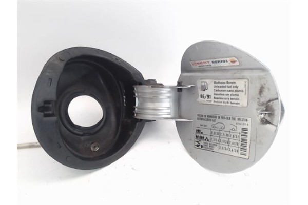 Recambio de tapa exterior combustible para seat ibiza berlina (6j5) 1.4 referencia OEM IAM 6j3809905  