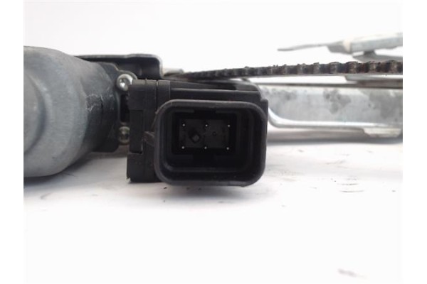 Recambio de mecanismo elevalunas delantero izquierdo para opel meriva referencia OEM IAM   