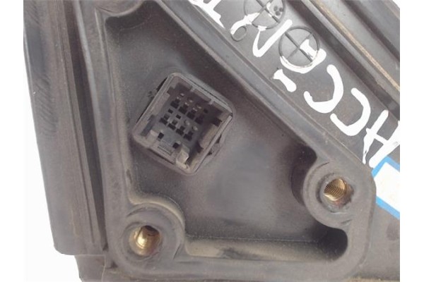 Recambio de retrovisor electrico izquierdo para hyundai accent (lc) referencia OEM IAM E4012129  