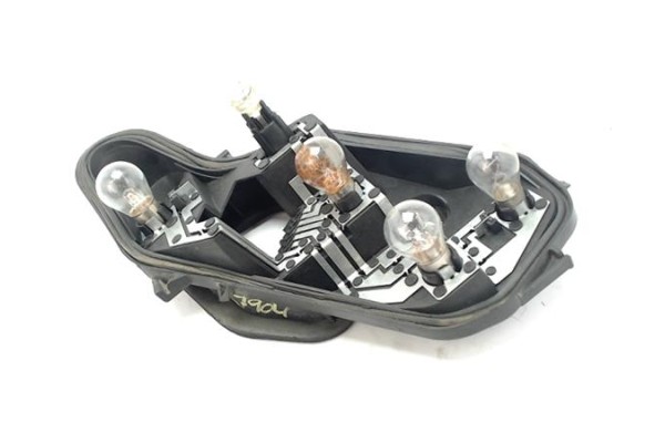 Recambio de portalámparas para opel corsa d 1.4 referencia OEM IAM   