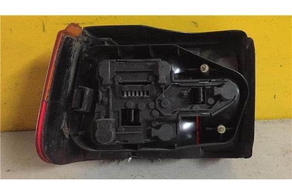 Recambio de piloto trasero derecho para seat ibiza (6k1) 1.0 básico referencia OEM IAM 962230 A2810881  
