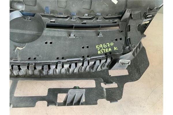 Recambio de rejilla paragolpes delantero para opel astra k berlina 5p 1.6 dynamic referencia OEM IAM 39089229 39132771, 39060099
