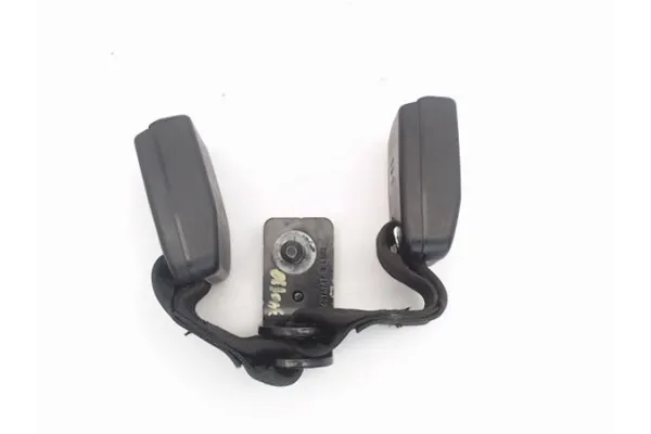 Recambio de enganche cinturon para dacia logan 1 1.6 prestige referencia OEM IAM 6075227D  