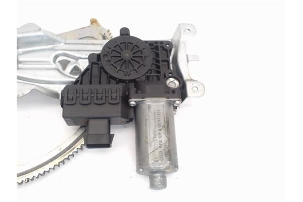 Recambio de mecanismo elevalunas delantero izquierdo para opel astra h berlina referencia OEM IAM 5140095  