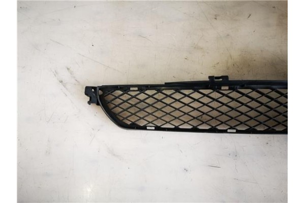 Recambio de rejilla capo para smart forfour 1.5 cdi (50kw) referencia OEM IAM A4548880123  