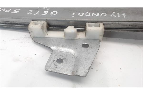 Recambio de mecanismo elevalunas delantero izquierdo para hyundai getz (tb) referencia OEM IAM 988101C100  