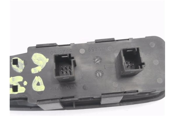Recambio de mando elevalunas delantero izquierdo para citroen c4 grand picasso 1.6 hdi referencia OEM IAM 6554YH 96639383ZD 