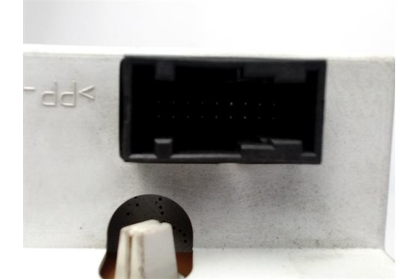 Recambio de reloj horario para peugeot 206 1.4 16v referencia OEM IAM 9650242977 216736281 