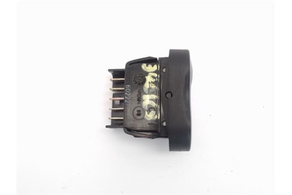 Recambio de mando elevalunas delantero izquierdo para dacia logan 1 1.6 prestige referencia OEM IAM 8200602227 602227 