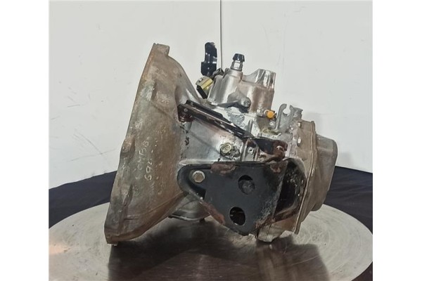 Recambio de caja cambios manual para opel combo (corsa b) 1.7 cargo referencia OEM IAM 4001972075 B25092F43W394 