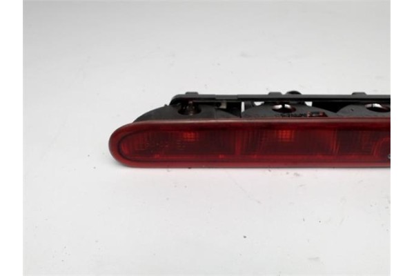 Recambio de luz central de freno para peugeot 206 1.4 16v referencia OEM IAM 6350K5 FP1981 